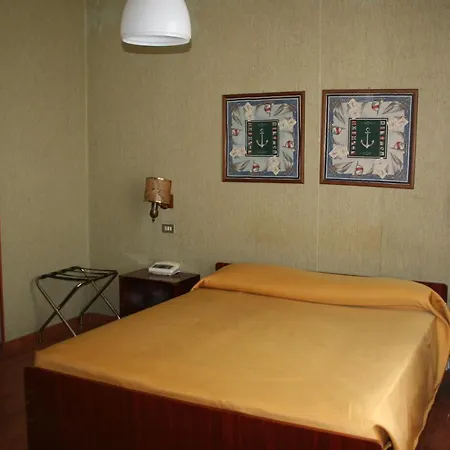 Rosalia Hotel