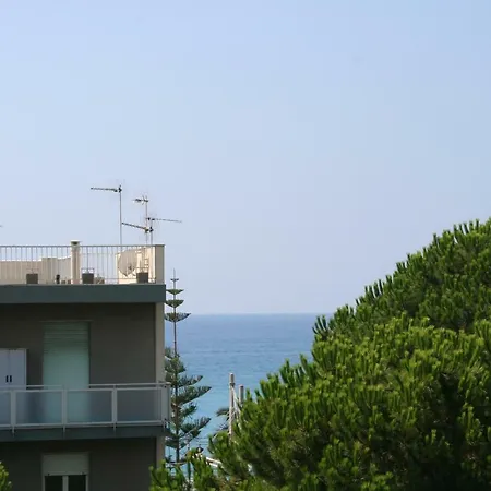 Rosalia Hotel